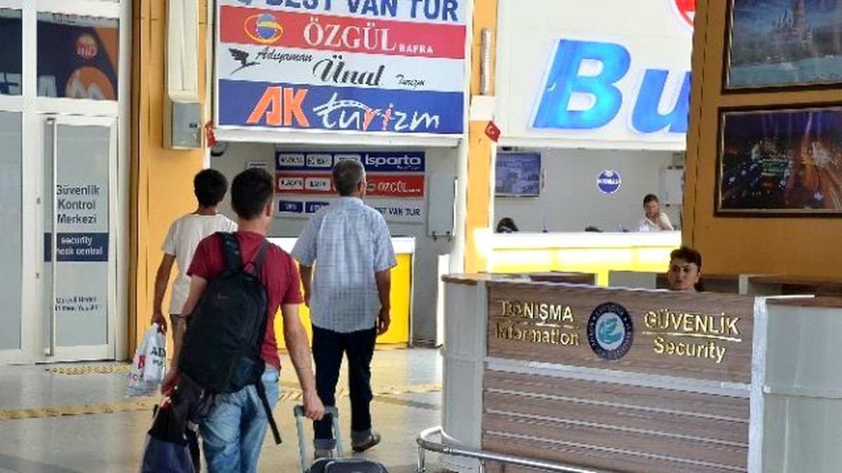 Eskişehir Yeni Öğrencilerini Ağırlamaya Başladı