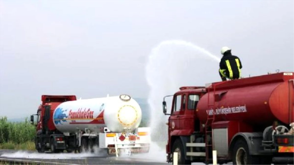 Gaz Kaçıran Lpg Yüklü Tanker Paniğe Neden Oldu