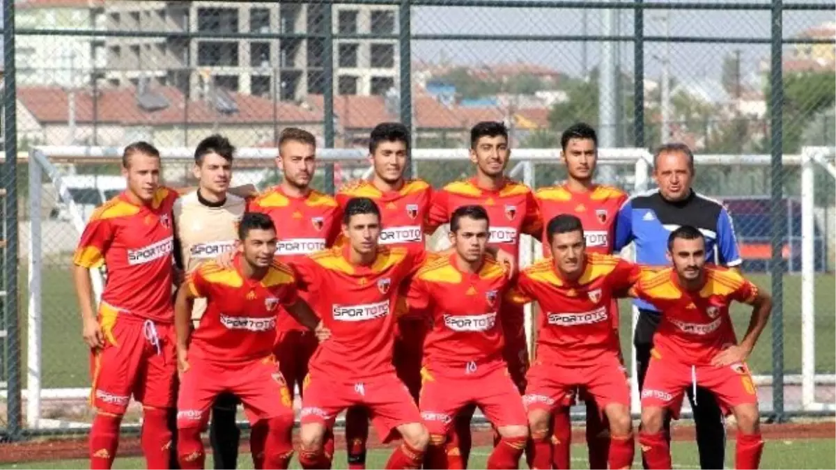 Kayserispor U-21 ile Kayseri Şekerspor Hazırlık Maçı Oynadı