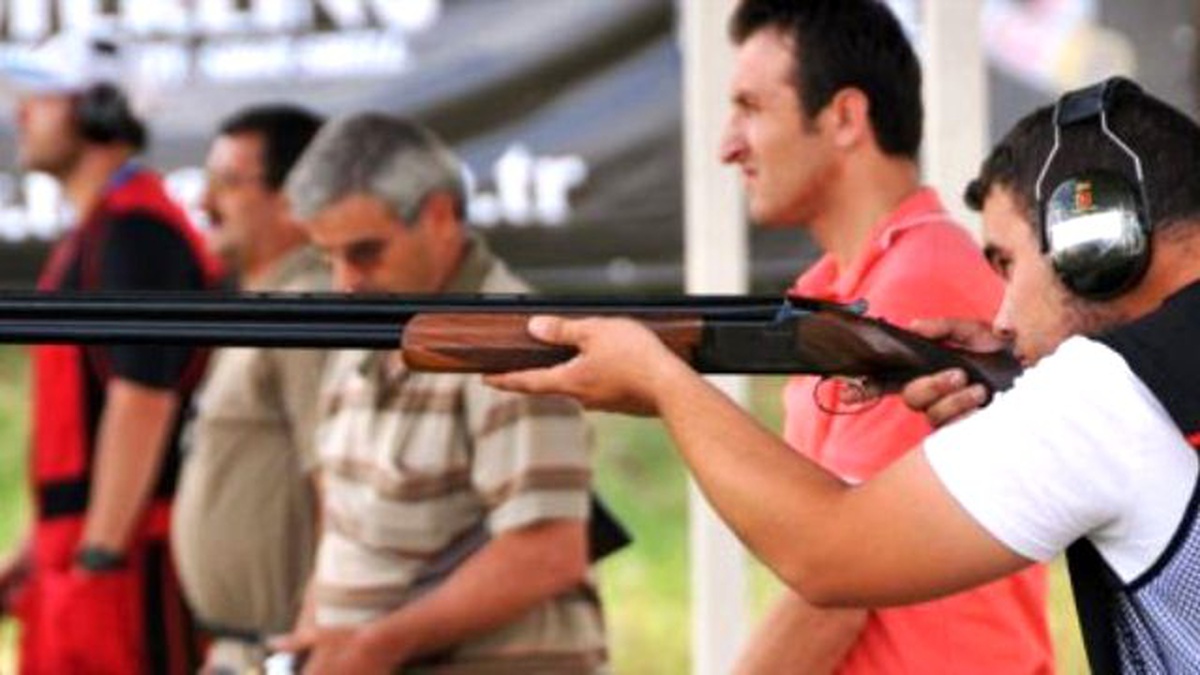 Tekirdağ\'da Trap Atışları Yarışması Düzenlendi