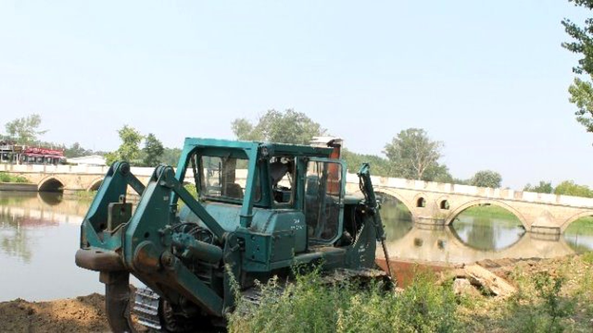Tunca Nehri\'nin Altındaki Tarihi Mermer Bulanamadı