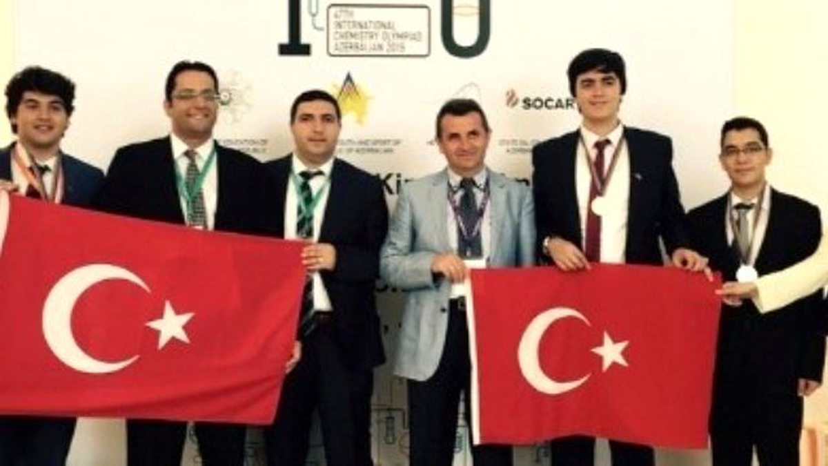 47. Uluslararası Kimya Olimpiyatı\'na Atatürk Üniversitesi Damgası