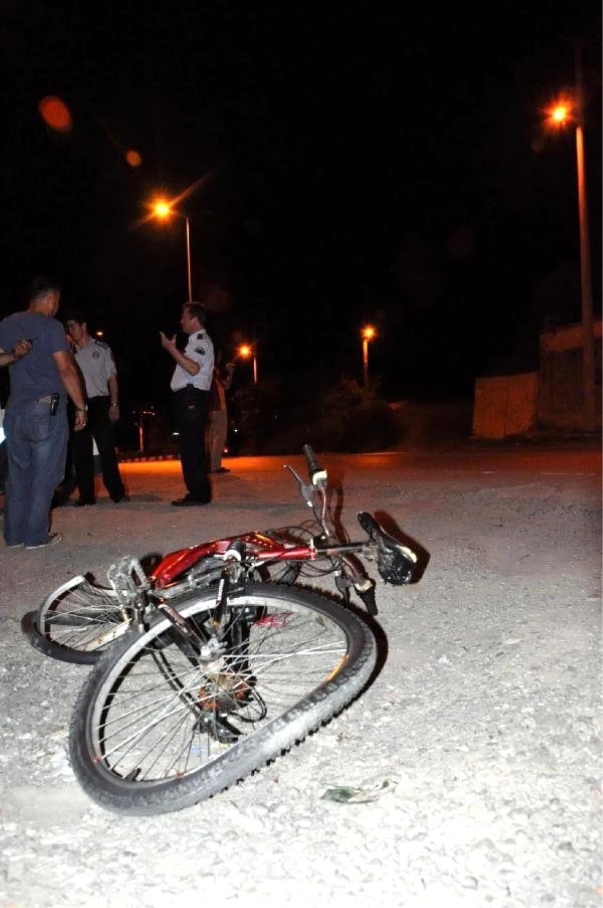 Bisikletli Kardeşleri Kaza Ayırdı
