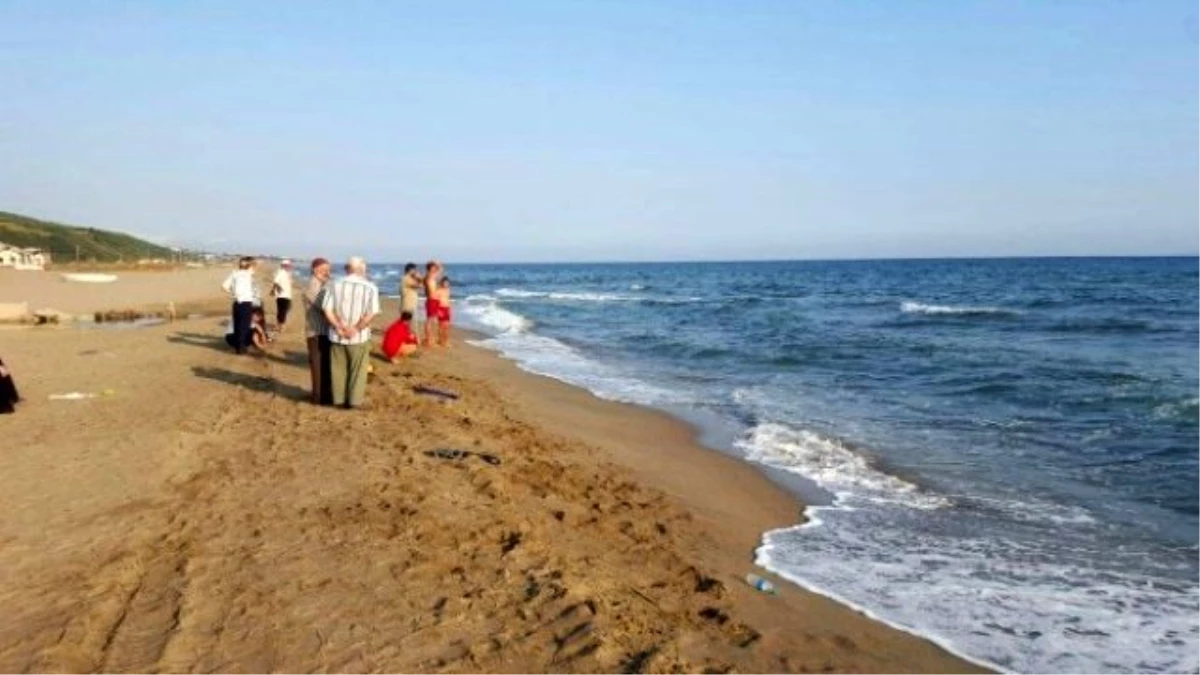 Bursa\'da Denizde Kaybolan Çocuğun Cesedi 39 Saat Sonra Kıyıya Vurdu
