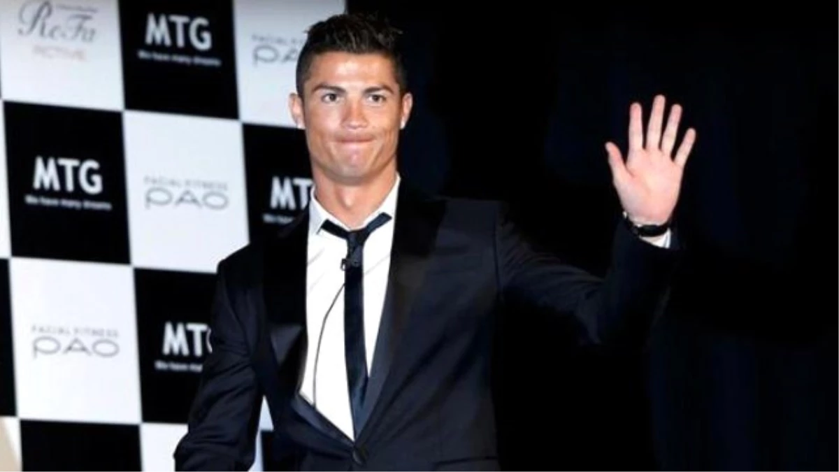Cristiano Ronaldo, FIFA Soruları Gelince Yayını Terk Etti