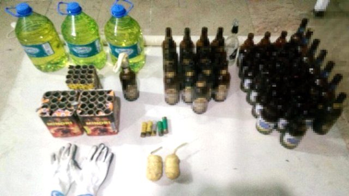 Diyarbakır\'da Çok Sayıda Mühimmat Ele Geçirdi