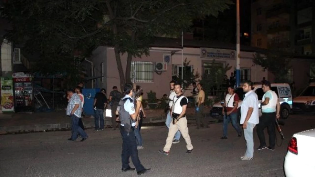 Diyarbakır\'da Polise Saldırı: 1 Yaralı