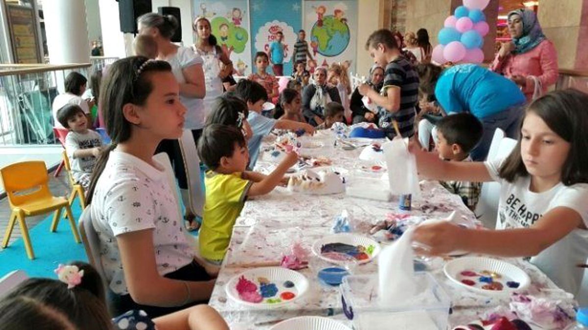 Forum Gaziantep\'te Rengarenk Bir Gün