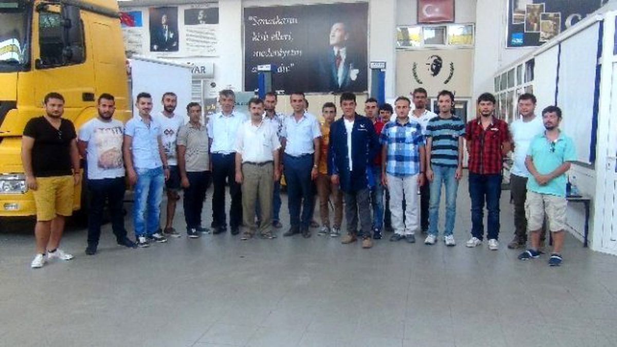 İş Garantili Oto Yedek Parça Satış Elemanı Kursu Yoğun İlgi Gördü