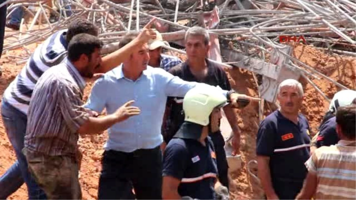 İzmir - Viyadük İnşaatında İskele Çöktü: Enkaz Altında Yaralılar Var
