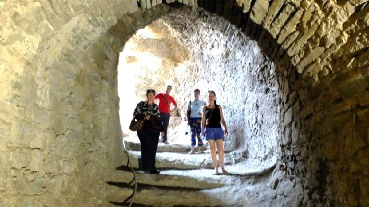 Kalenin İhtişamı Turist Kadını Duygulandırdı