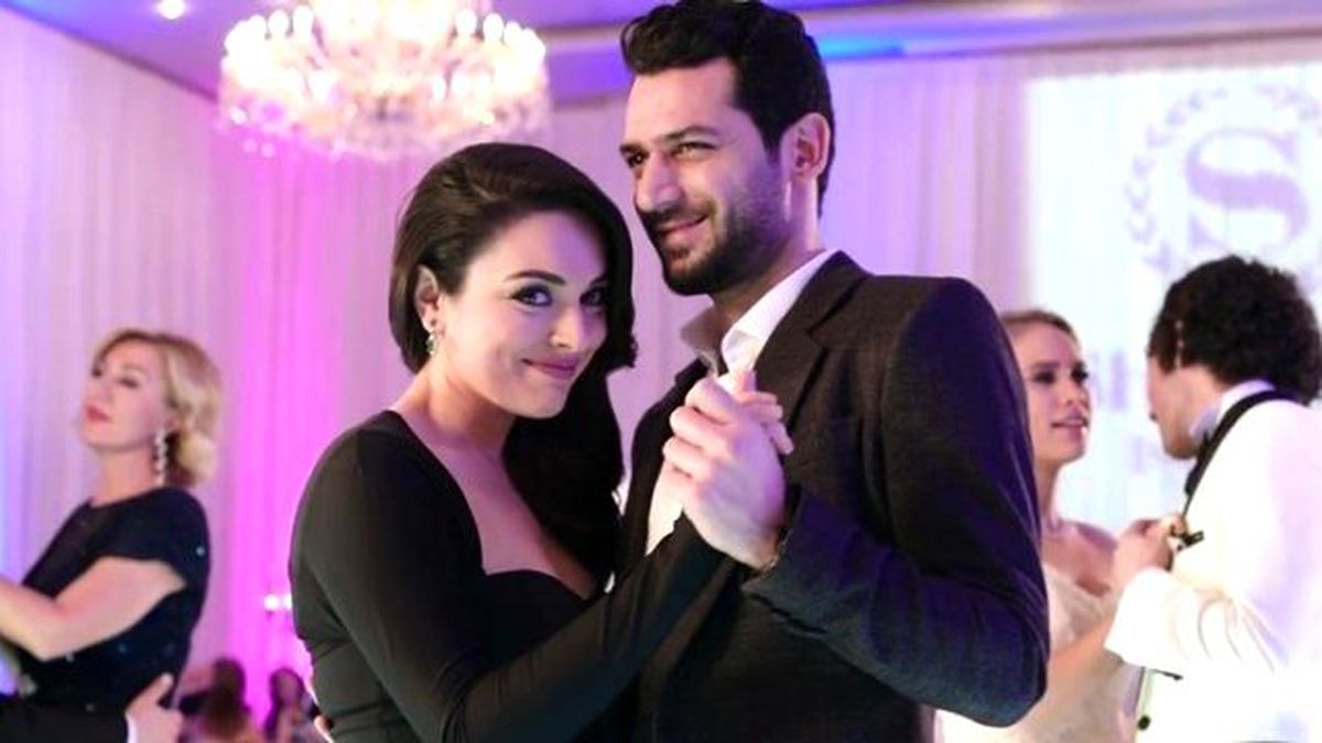 'Kocan Kadar Konuş'un Kadrosuna Hümeyra da Katıldı