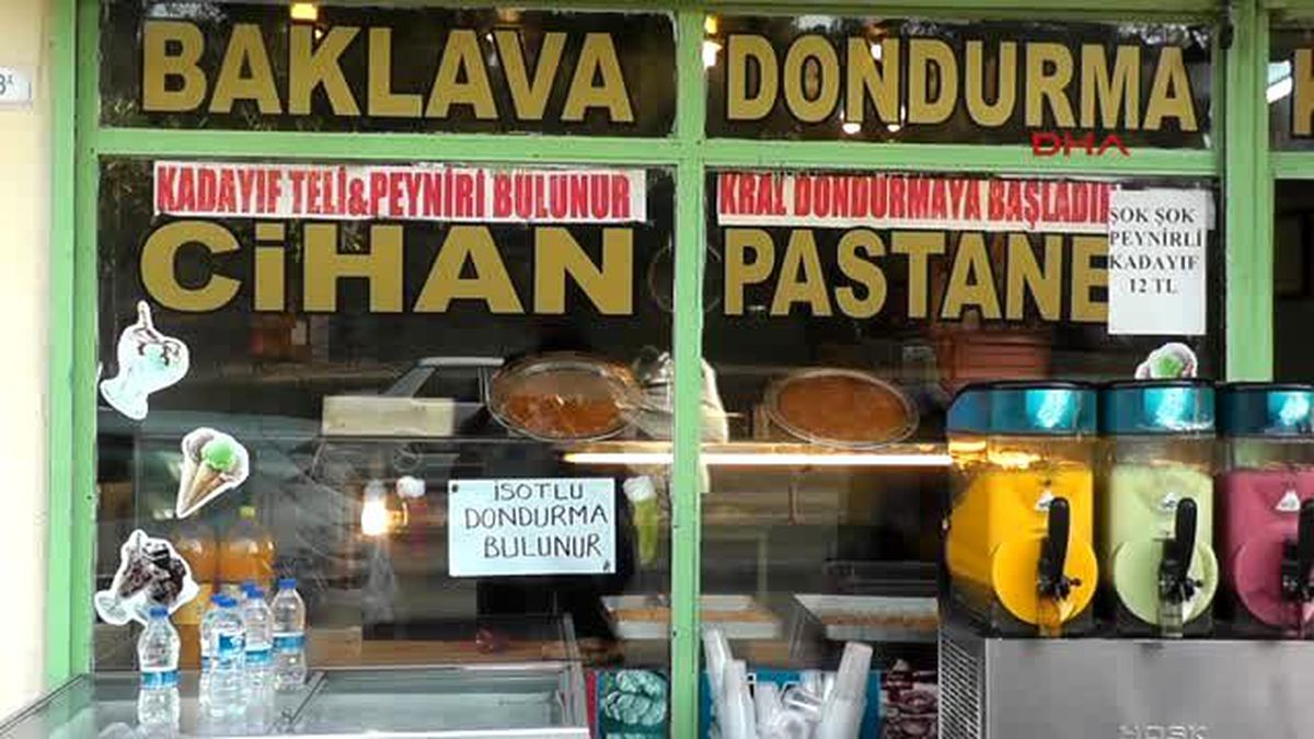 Şanlıurfa Külah Yerine Acılı Biberde Dondurma