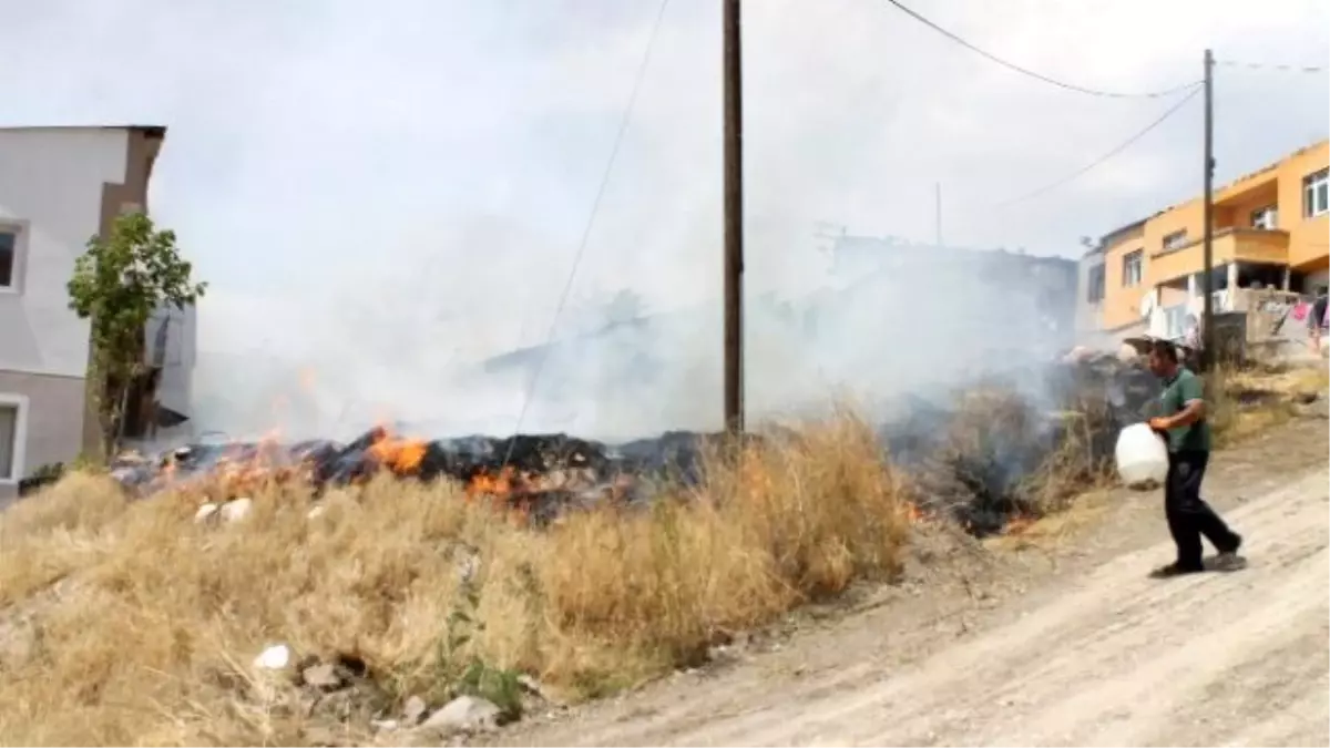 Bayburt\'ta Ot Yangını