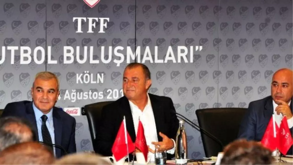 Futbol Buluşmaları\'nın Avrupa Etabının Üçüncü Toplantısı Köln\'de Yapıldı