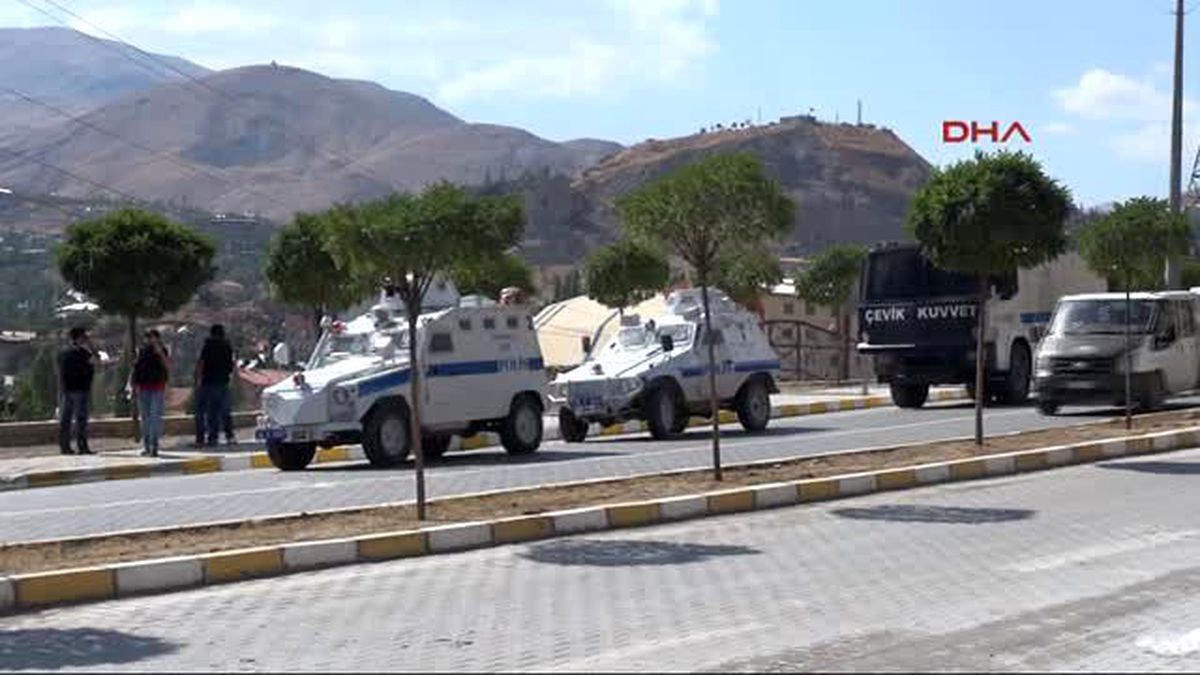Hakkari - Ypg\'li Turan\'ın Cenazesi Hakkari\'de Toprağa Verildi