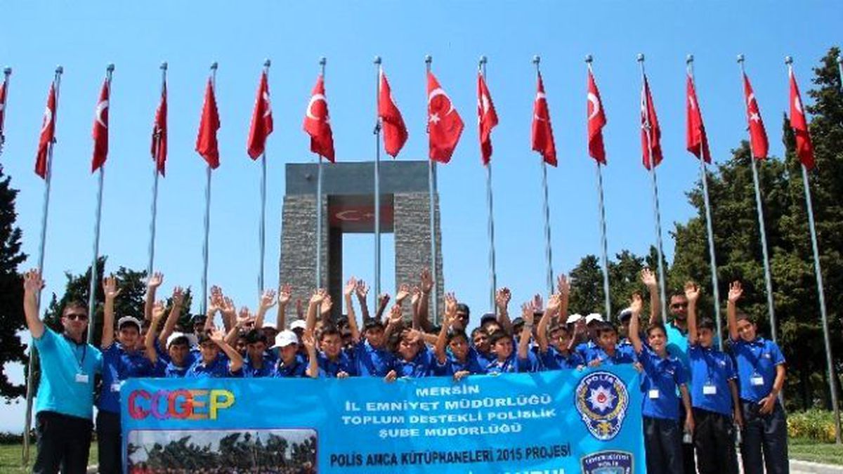 Mersin Polisi, Dezavantajlı Çocukları Çanakkale ve İstanbul\'a Götürdü