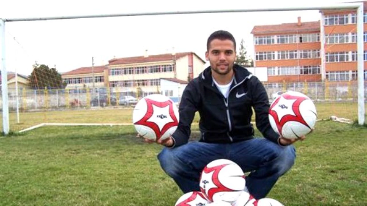 Nazilli Belediyespor 2 Futbolcu Transfer Etti