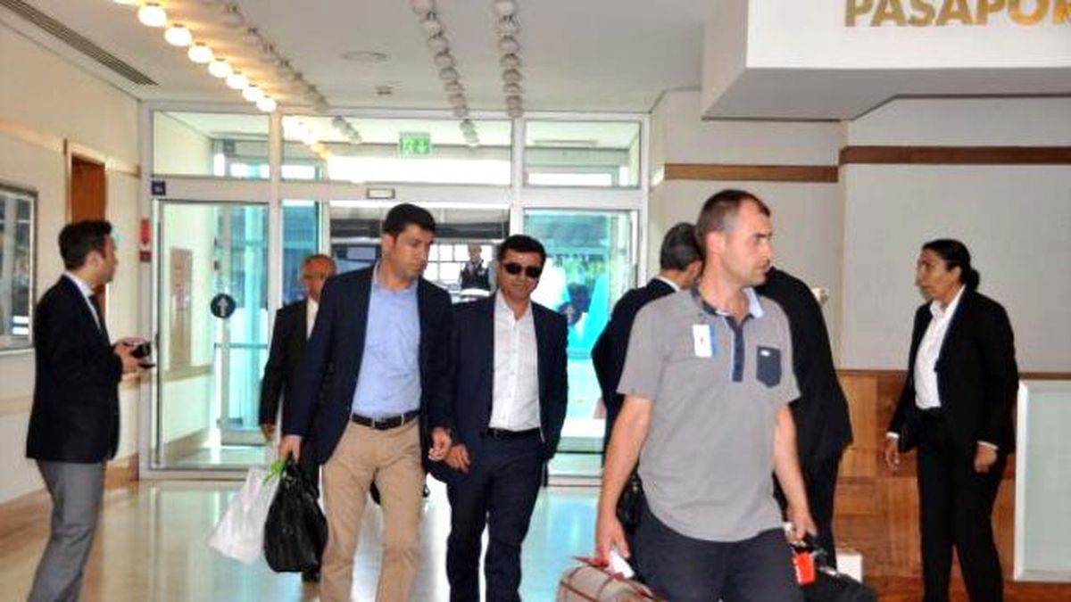 Selahattin Demirtaş Programlarını İptal Edip Brüksel\'e Gitti