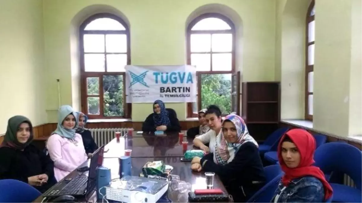 Tügva Eğitimleri Başladı, Gençlere Tarih Öğretiliyor