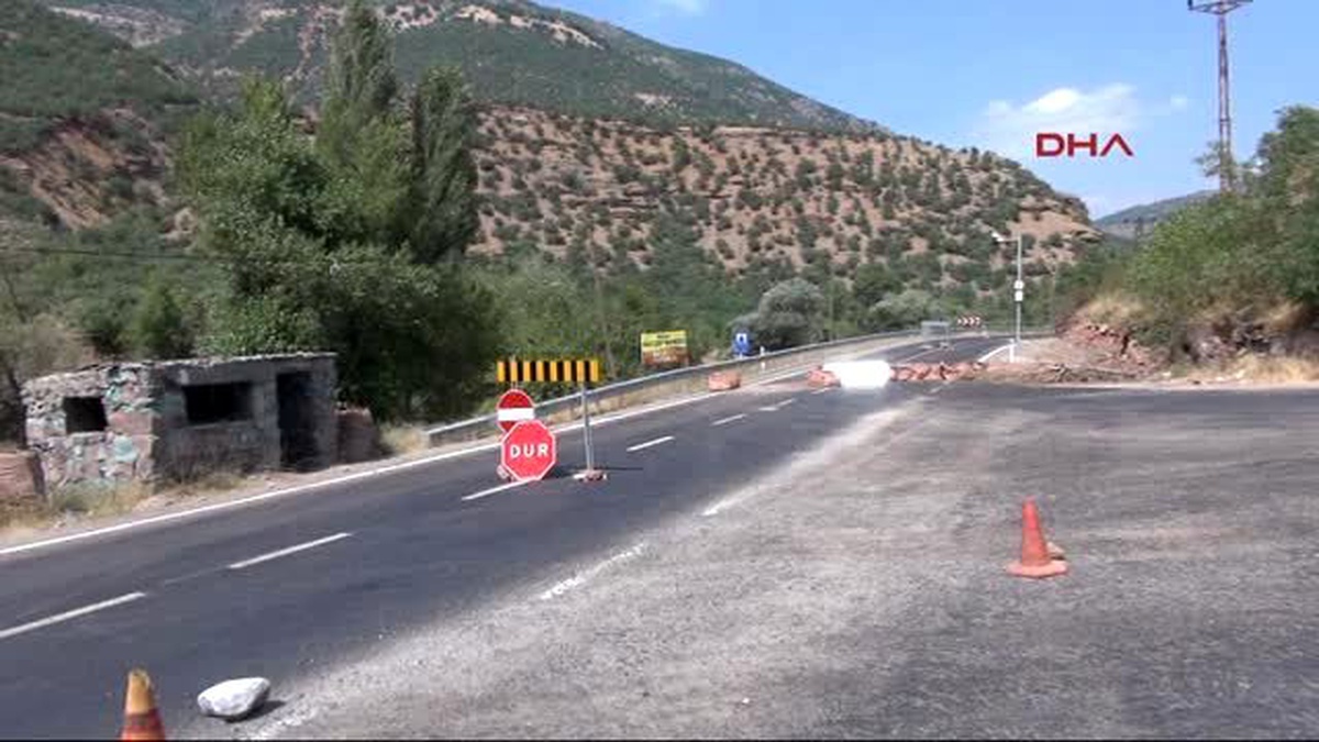 Tunceli - PKK\'nın Araç Yaktığı Tunceli- Erzincan Karayolu Açıldı