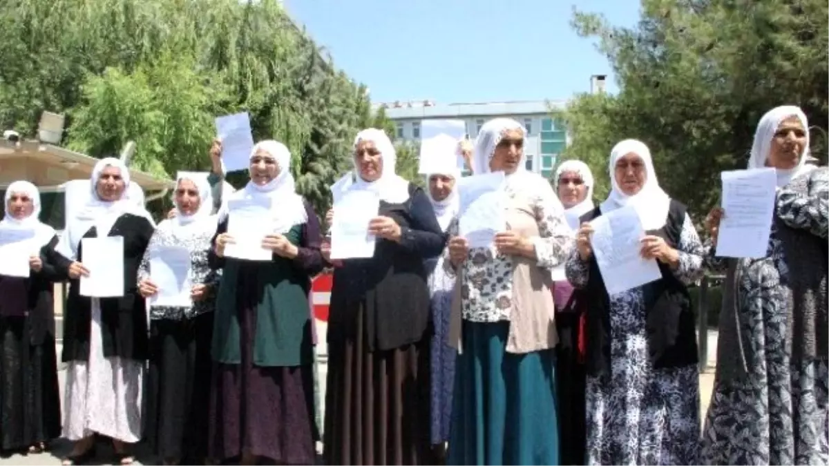 Barış Anneleri" Bahçeli Hakkında Suç Duyurusunda Bulundu