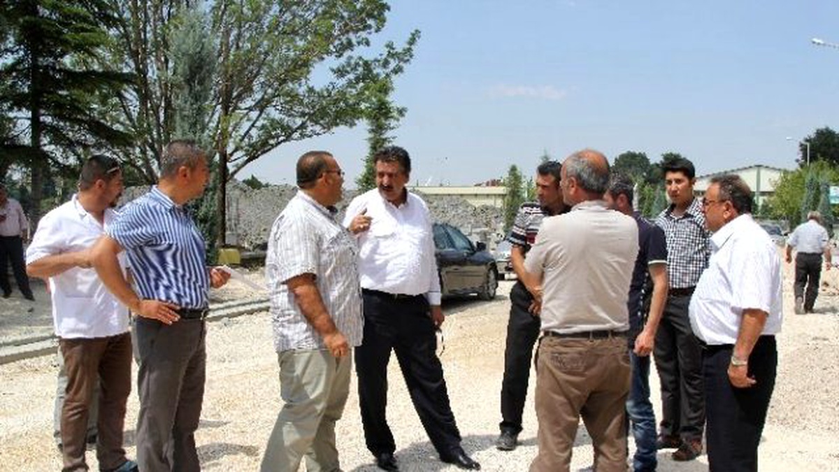 Başkan Tutal, Pazar Esnafıyla Bir Araya Geldi