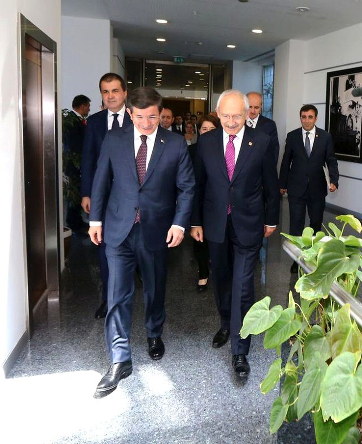 CHP: 2 Konudaki Anlaşmazlık 2 Bakanlık Bize Bırakılırsa Aşılır