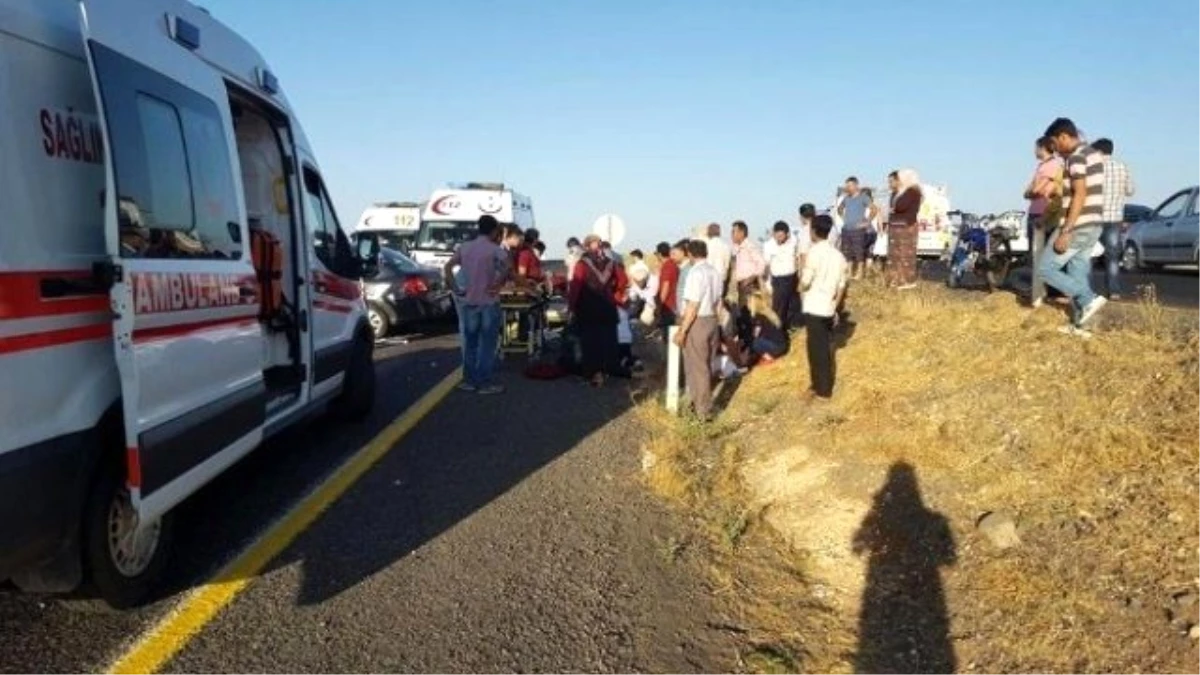 Şanlıurfa\'da Trafik Kazası: 4 Yaralı