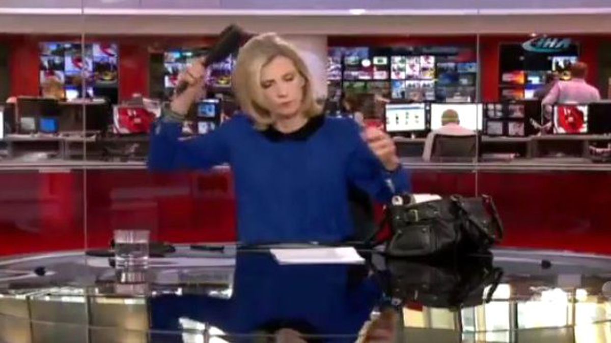 Spiker Canlı Yayına Hazırlıksız Yakalandı