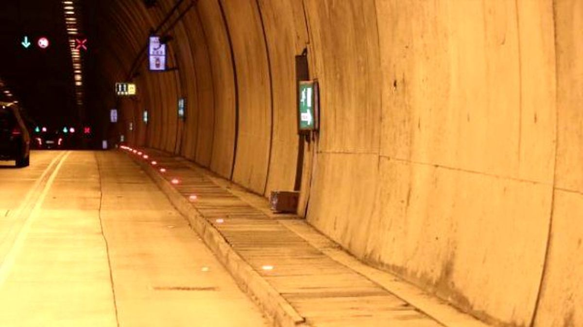 Şüpheli Kutu Tüneli Kapattırdı