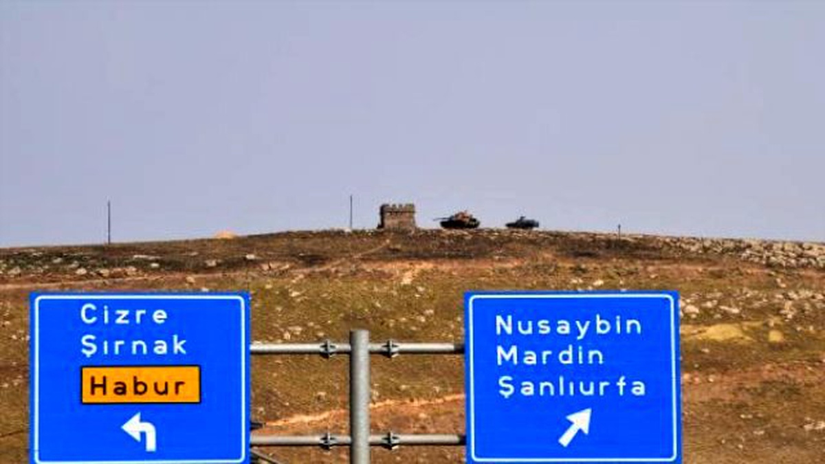 Suriye Sınırında Tanklar Konuşlandırıldı