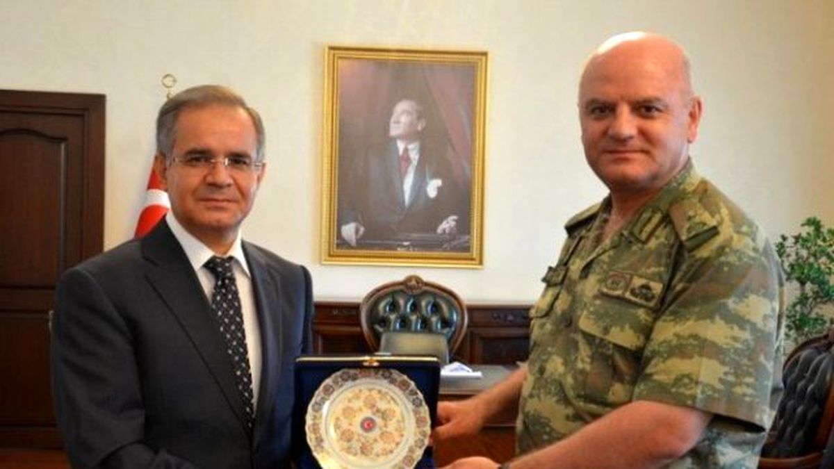 Tugay Komutanı Doğan\'dan Vali Tapsız\'a Veda Ziyareti
