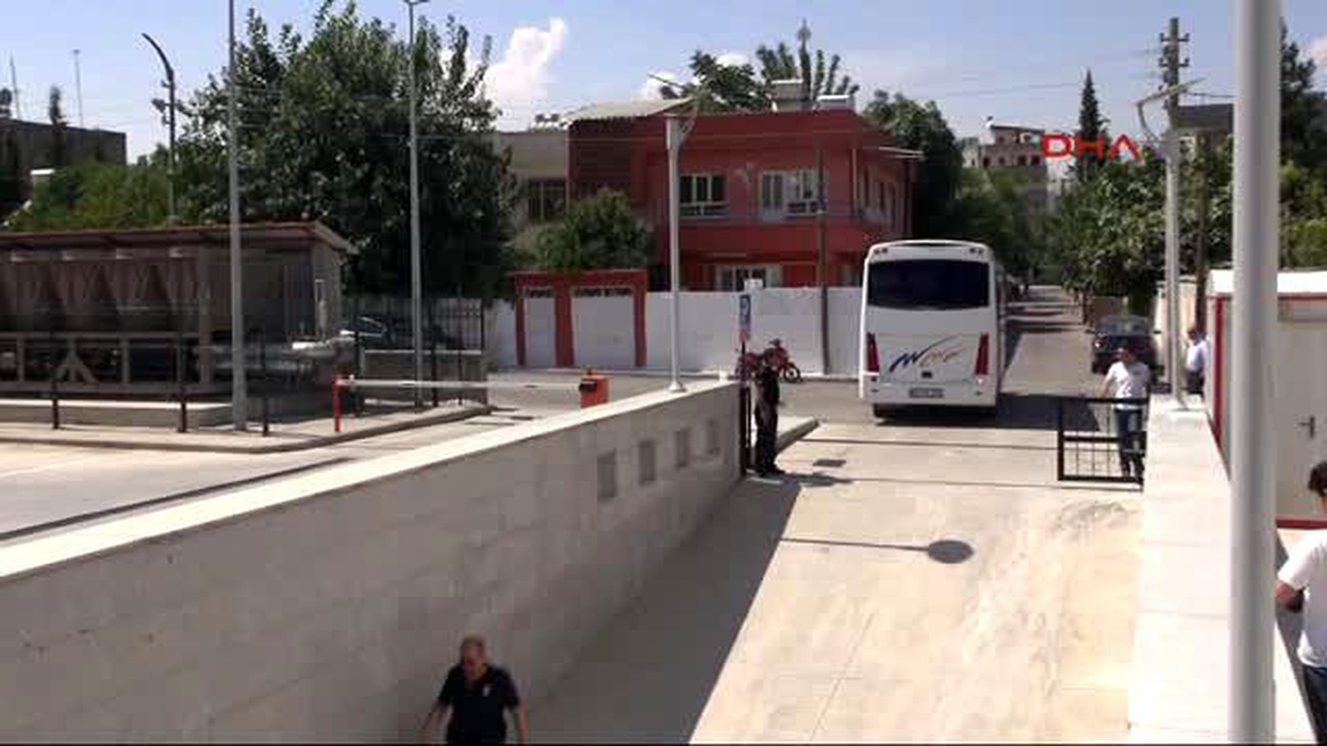 Adıyaman\'da PKK Şüphelileri Adliyeye Sevk Edildi
