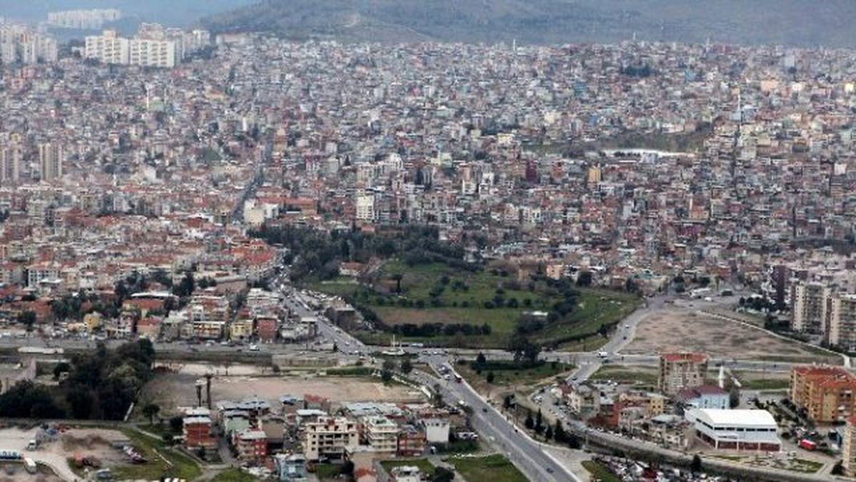 Bayraklı\'da Plan Revizyonu İçin İlk Adım Atıldı