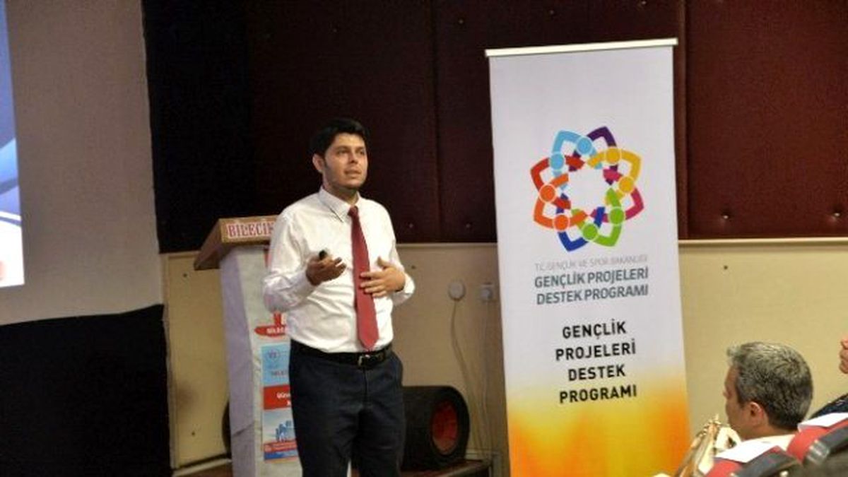 Bilecik\'te "Güvenli İnternet Kullanımı" Konferansı