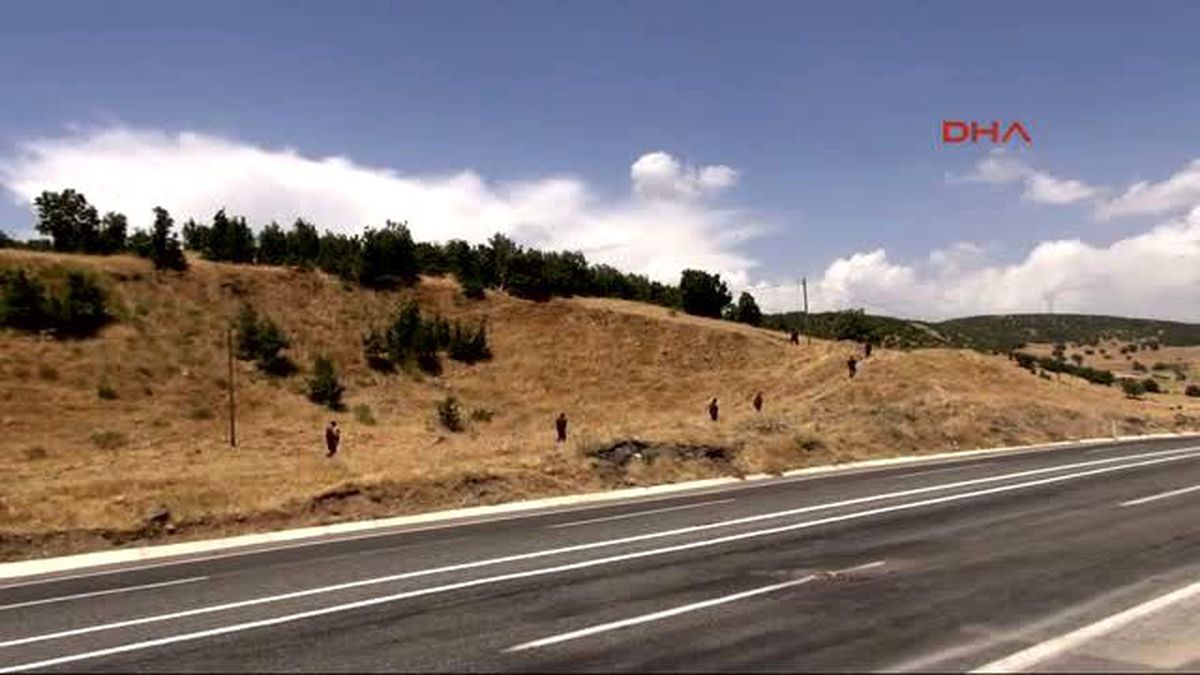 Bingöl\'de Polis Araçlarına Roketatarlı Saldırı