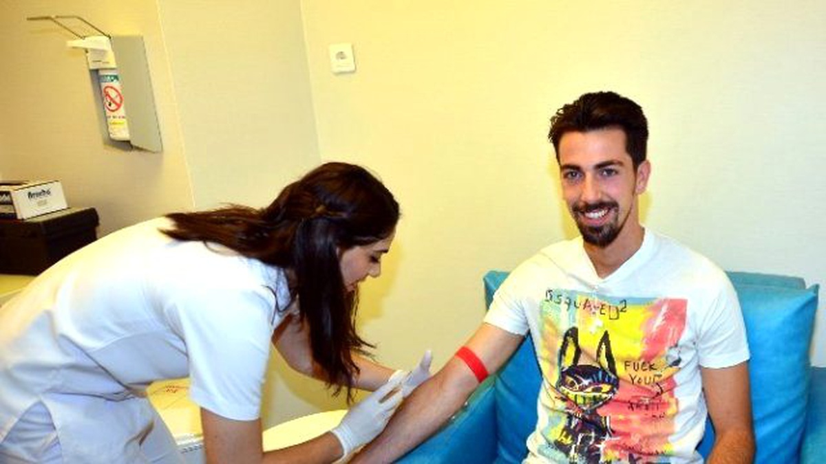 Bursaspor\'un Yeni Transferi Cuenca Sağlık Kontrolünden Geçti