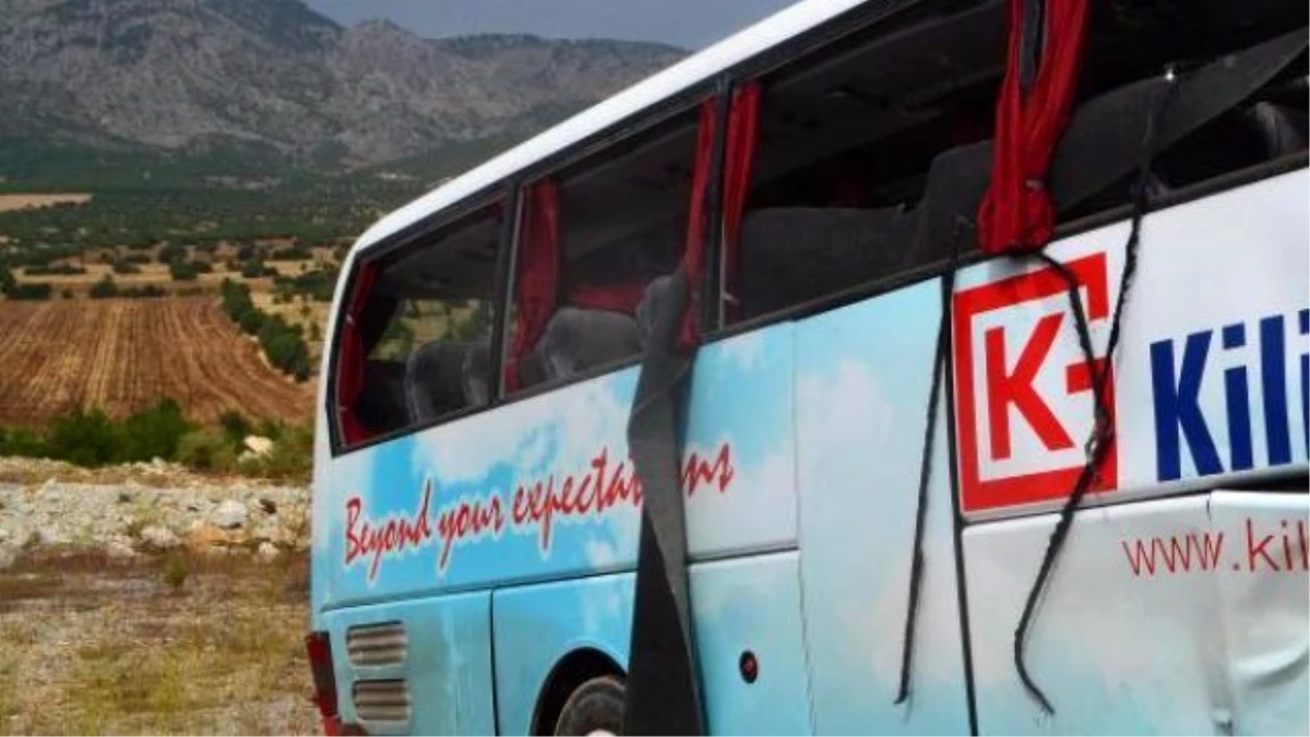 Bus Carrying Russian-speaking Tourists Rolls Over İn Southern Turkey, At Least Four Dead