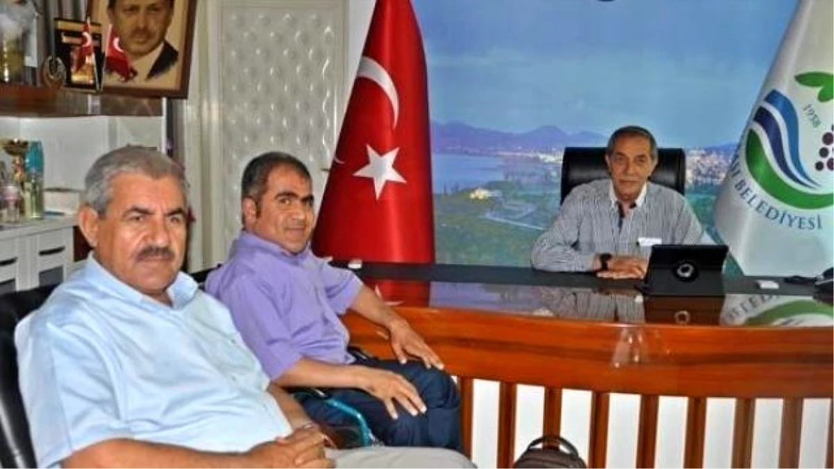 Çetinkaya\'dan Başkan Özdemir\'e Ziyaret