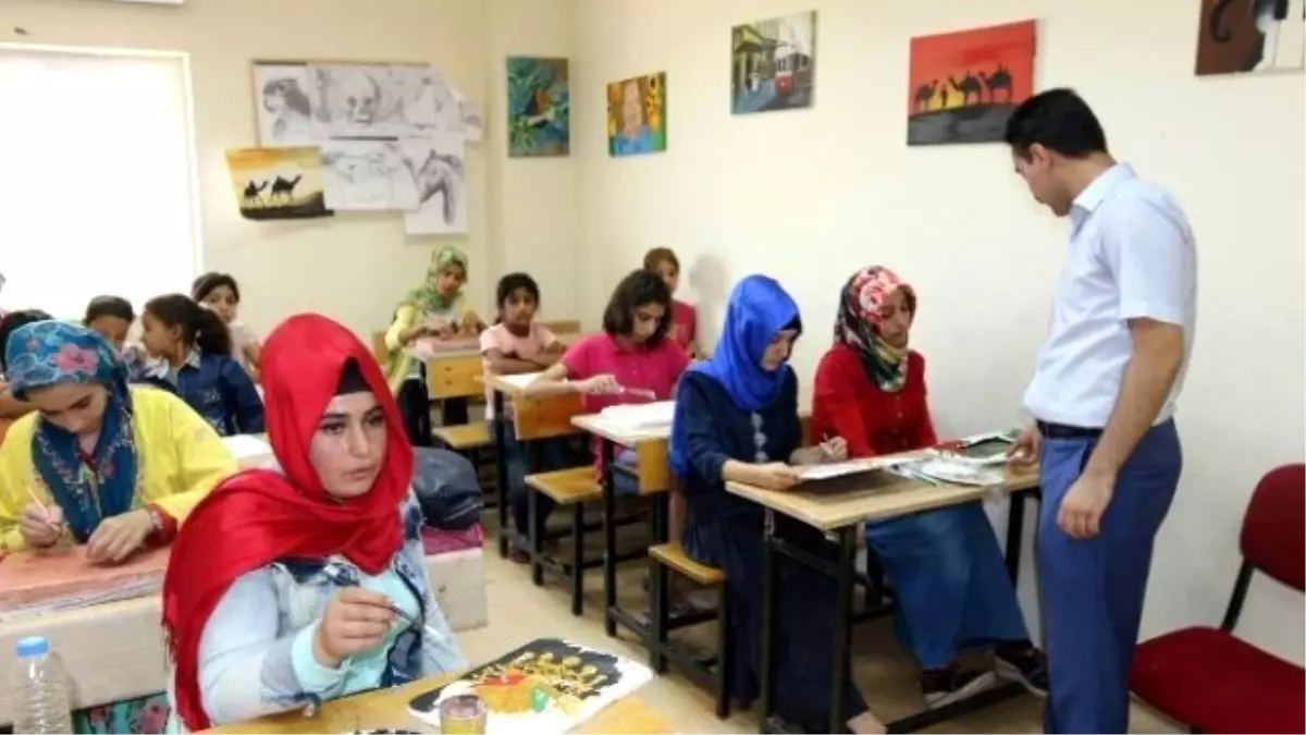 Genç Ressamın Tavsiye ile Gelen Başarısı