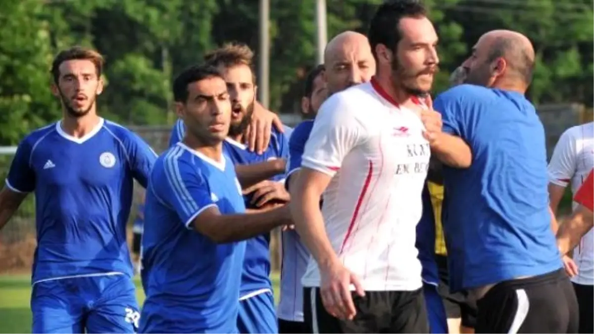 Hazırlık Maçında Yumruklar Konuştu