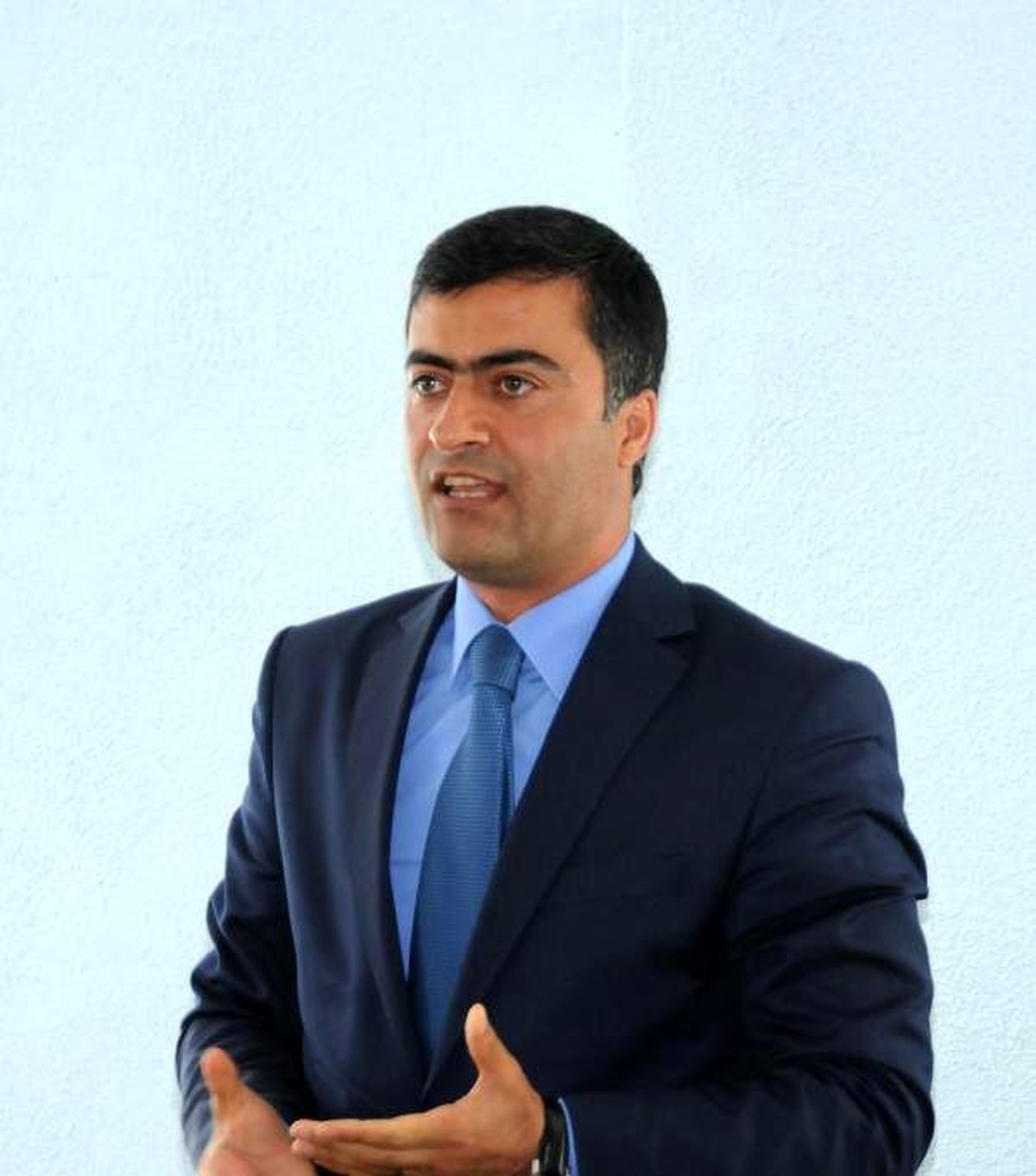 HDP\'li Zeydan, Yüksekova Havaalanı ile İlgili Önerge Verdi