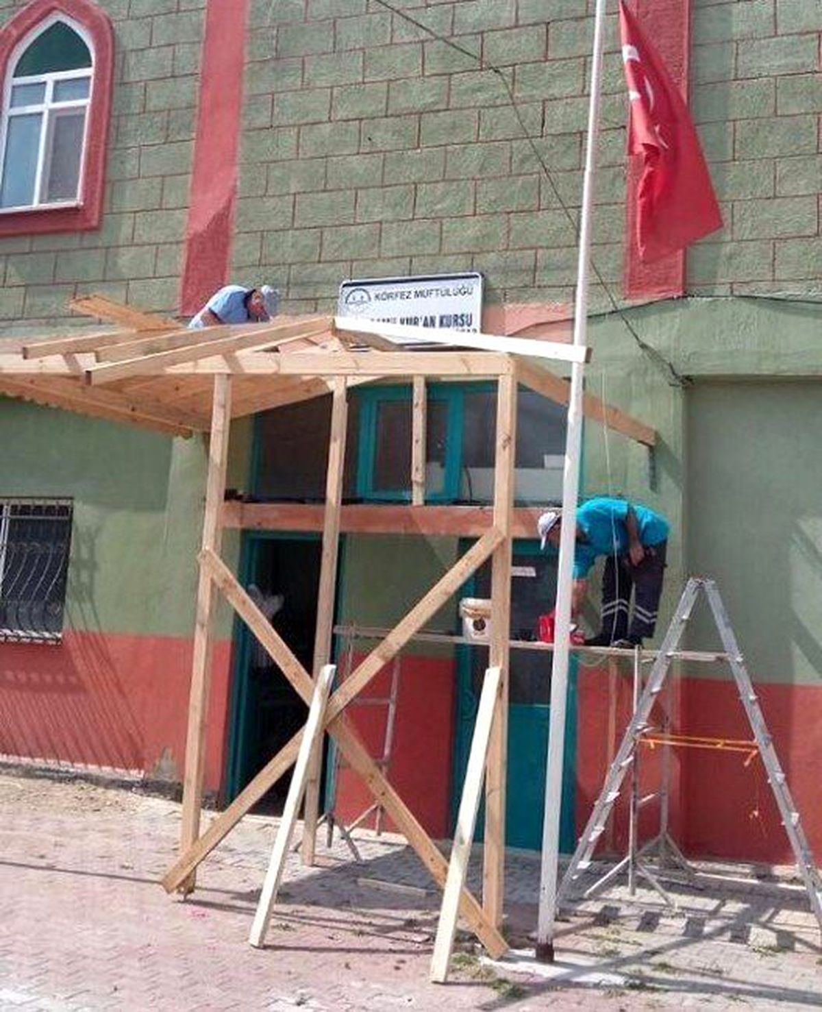Körfez Belediyesi İbadethanelere Bakım
