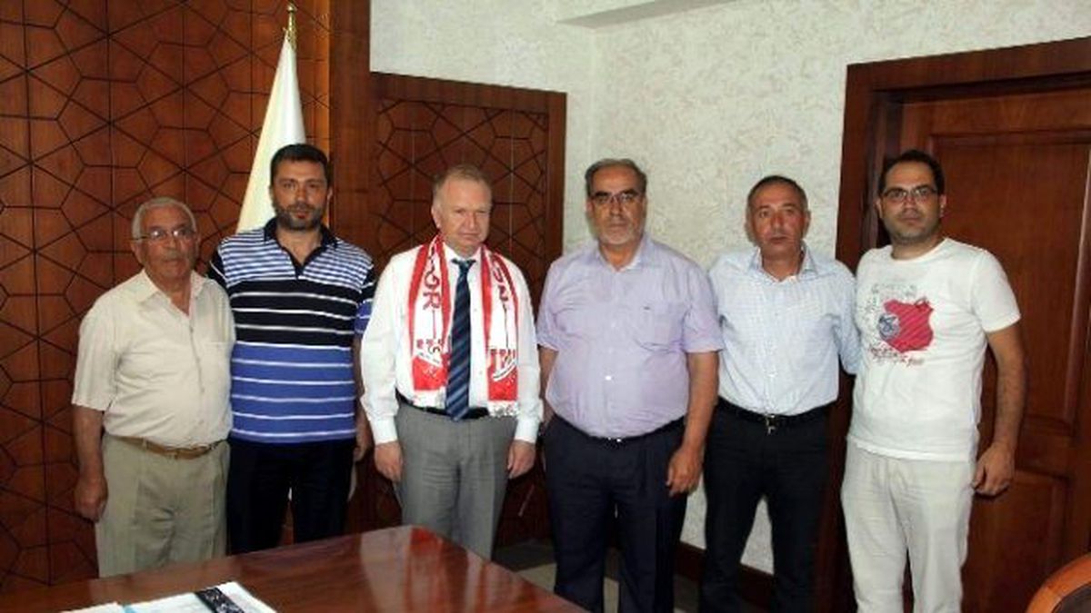 Nevşehirspor Yöneticilerinden Vali Ceylan\'a Ziyaret