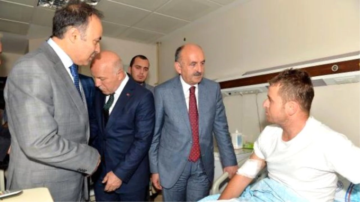 PKK\'lıların Kaçırdığı 112 Görevlileri ile Görüşen Sağlık Bakanı: Onların Ki İnsanlık Dışı Birşey (2)