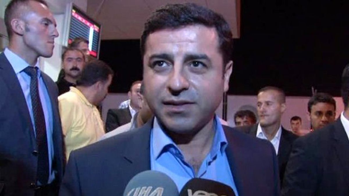 Selahattin Demirtaş Van\'da
