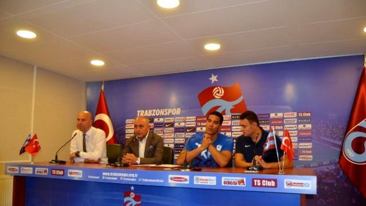 Trabzonspor, Kosta Rikalı Kaleci Esteban Alvarado ile 2 Yılılk Sözleşme İmzaladı