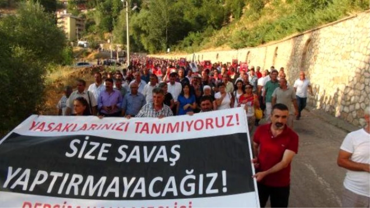 Tunceli\'de Yasaklı Bölgeler Yürüyüşle Protesto Edildi