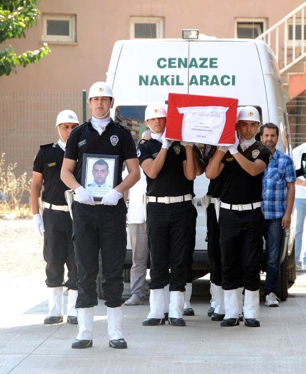 26 Günlük Şehit Polis, Memleketine Uğurlandı